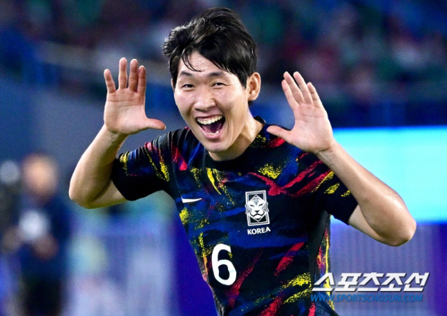 '극적 빅리그행' 한국 국대 최악의 위기...'단 1도움' 벤치용 선수 …