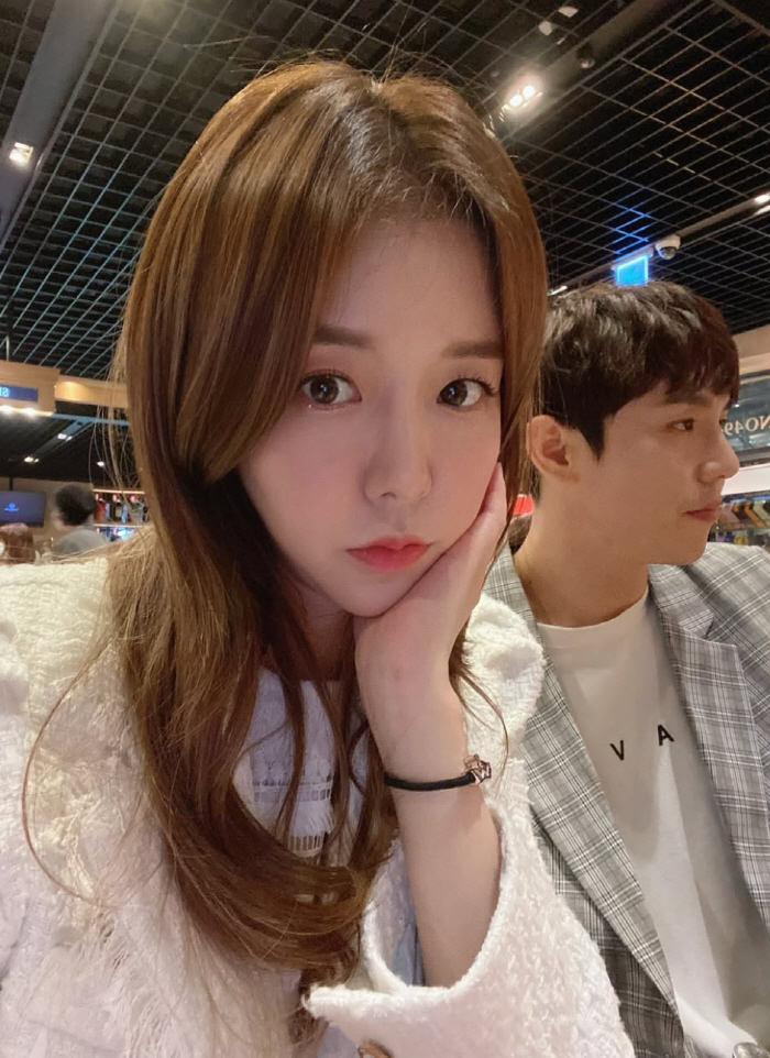 '난임 고백' 김지혜♥최성욱, 6년 만 쌍둥이 임신 "노산, 시험관이라 …