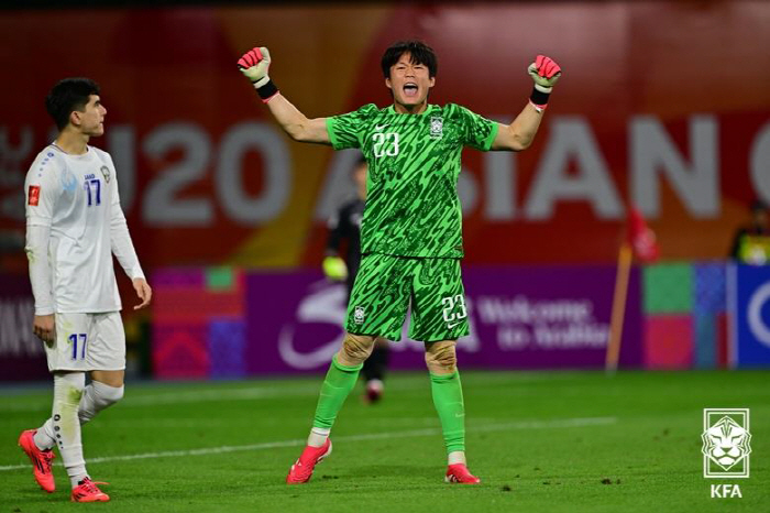 이창원 감독 "십년감수", GK 홍성민 "무조건 이길 줄 알았다" 미소…U-20 亞컵, 이제는 결승 진출