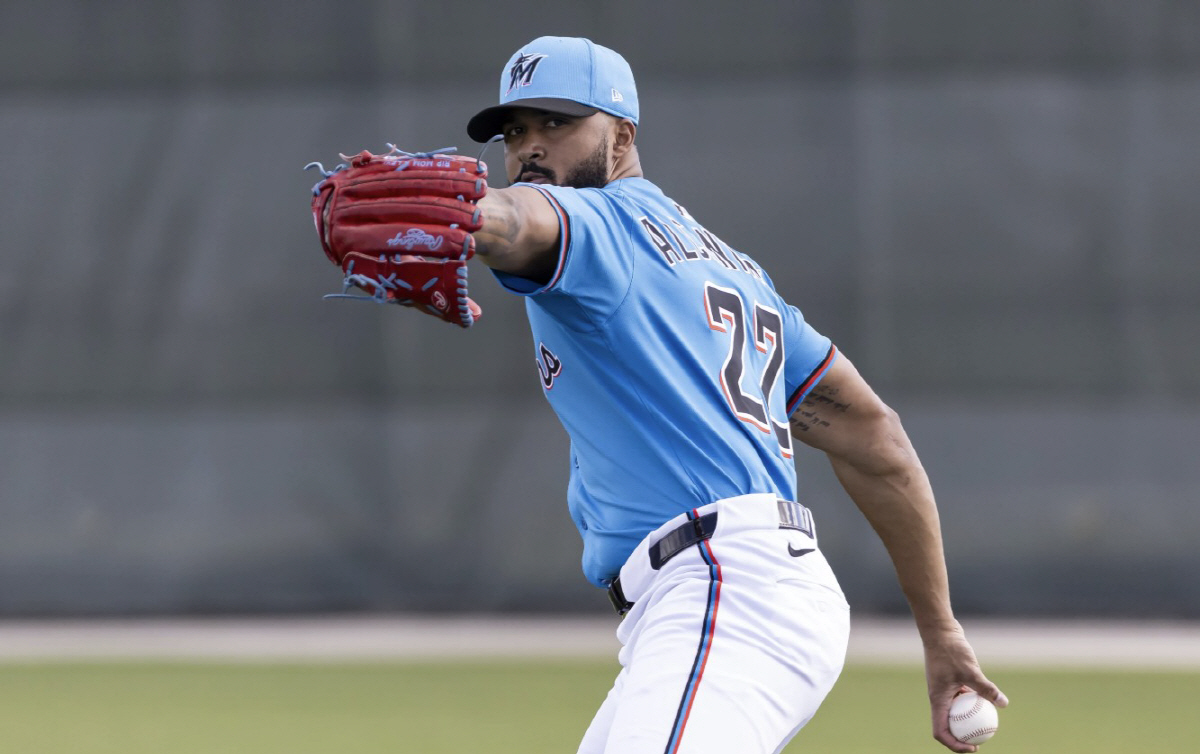 99.3마일 보려고 40마일 마다하고 후배들이 찾아왔다니! 사이영상 알칸…