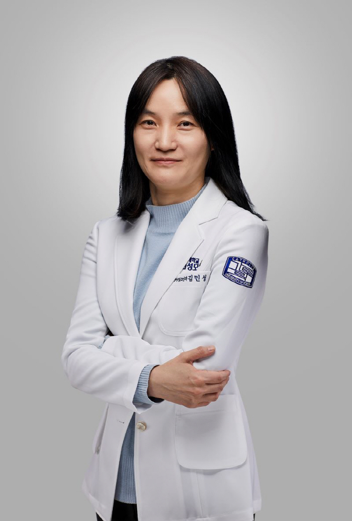 우리 아기 '엉덩이 보조개' 치료 필요할까?