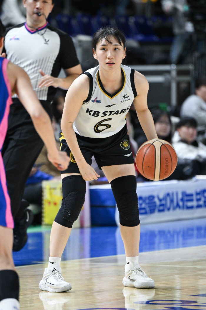 '상복터졌네' 정규리그 시상 8관왕 김단비, 라운드MVP '유종의 미'도…