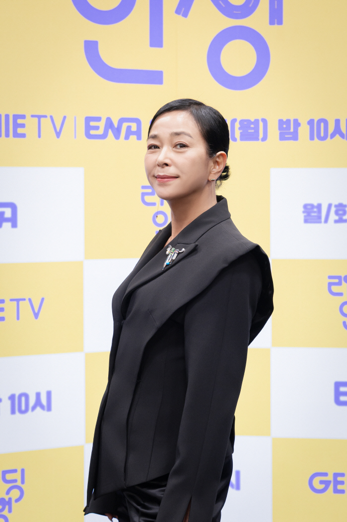 '60세' 조민수 "'라이딩 인생' 할머니 역할 거북했지만"