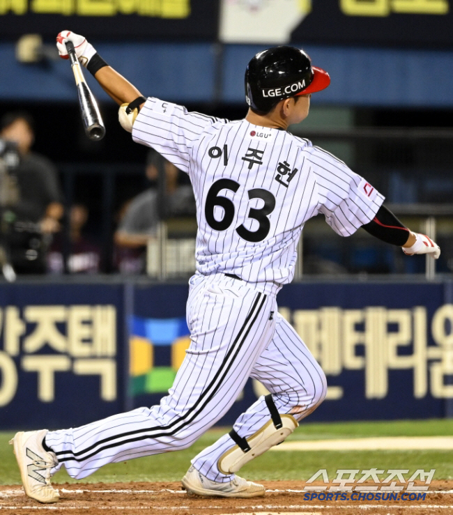 허도환 떠난 자리 1R '천재 타자'를 위한 것 아니었나... 1년 선배…