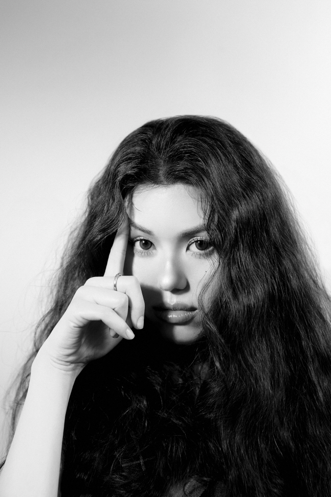 '뉴진스 다니엘 언니' 올리비아 마쉬 "표절 인정 NO, 유사성·권리만 …