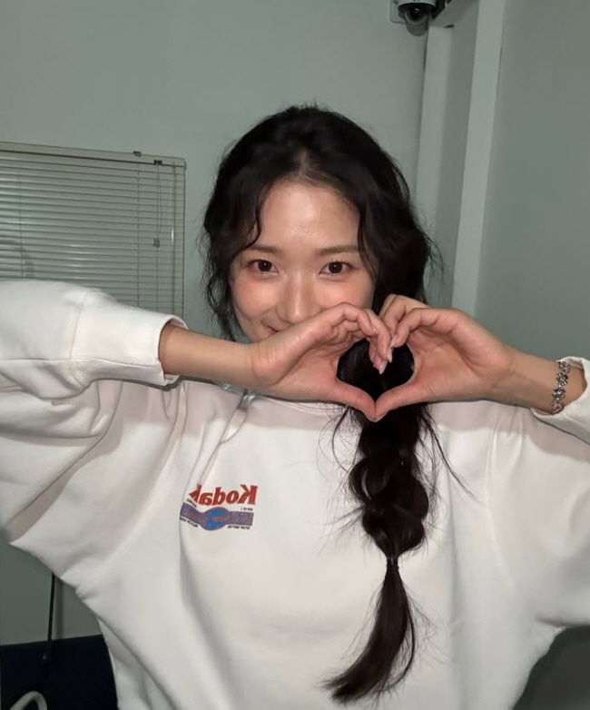 [청룡랭킹] 마멜공주 김혜윤, 2월 배우부문 투표 압도적 1위