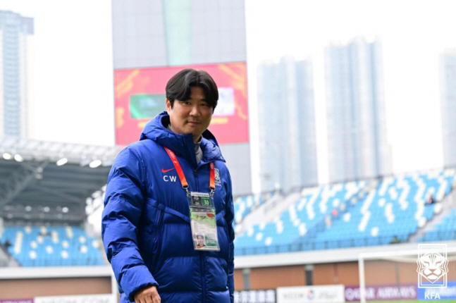 '13년 만의 우승 도전, 준결승에서 멈췄다' 한국, 사우디전 승부차기 …