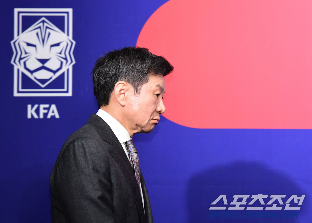 "쉽지 않은 도전" 축구계 85%는 왜 정몽규 회장을 지지했나, 그들의 …