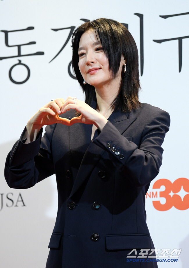 [연극] 이영애, '헤다 가블러'로 32년만에 연극무대 컴백