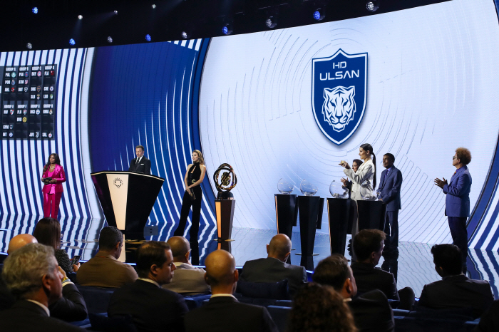 '아시아 자존심' 울산, 위대한 도전 앞서 FIFA 클럽 월드컵 트로피 대한민국 찾는다