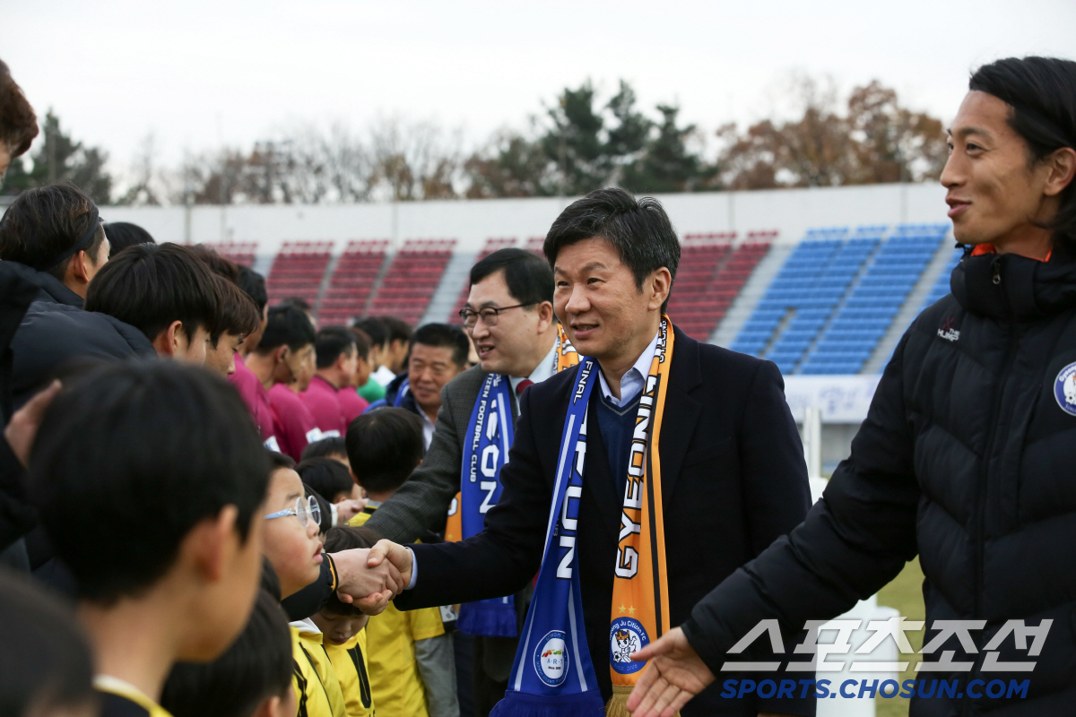 [김성원의 센터서클]정몽규 회장의 새로운→마지막 4년, 다시 찾은 '초심…