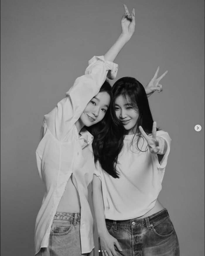 강민경 '명품 C사' 현금 결제 쏘는 재력, 이해리에 통 큰 생일 선물 …