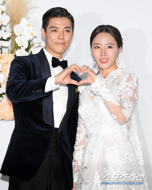 강남♥이상화, 2세없는 속사정 "정자 하위 10%, 건강 안좋아 계속 넘…
