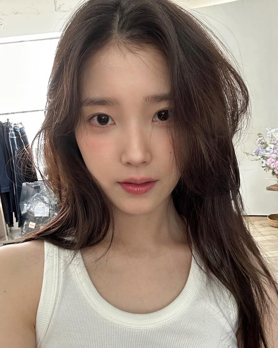 아이유X차은우, 신이 내린 비주얼 조합...캐스팅 담당자에 박수를!