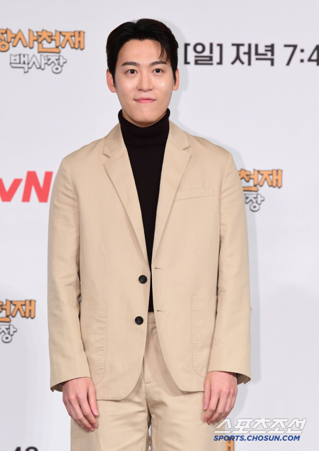 존박, ♥아내와 '비밀 결혼식'..."결혼 생각 없었다" ('핸썸가이즈'…