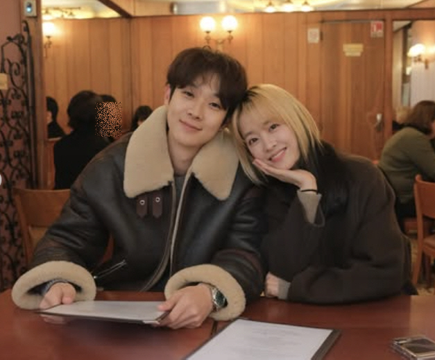 박보영♥최우식, 해외 길거리 '비밀 데이트' 포착...동료 배우도 응원한…