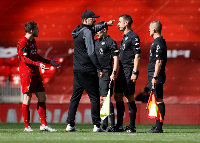 '약물 의혹에 거친 언행' 사고뭉치 심판 결국 철퇴맞았다…UEFA, 데이비드 쿠트에 자격정지 중징계