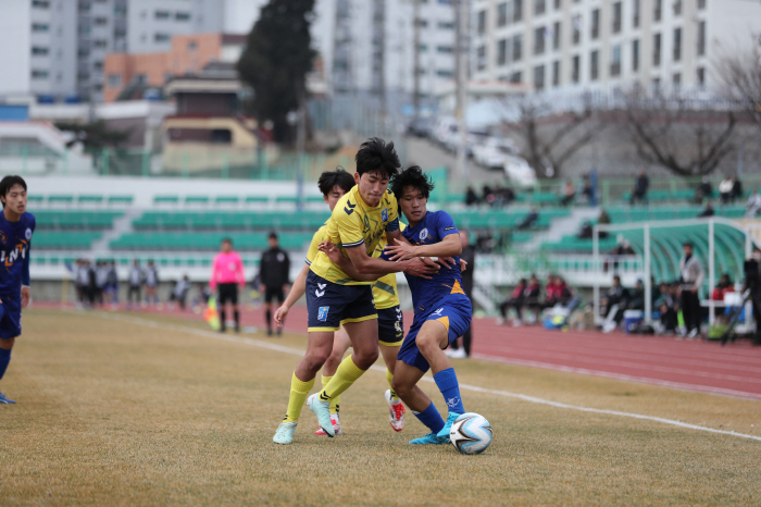 [대학축구]정진혁의 전주대, 인천대 1-0 잡고 한 풀었다 '창단 첫 우…