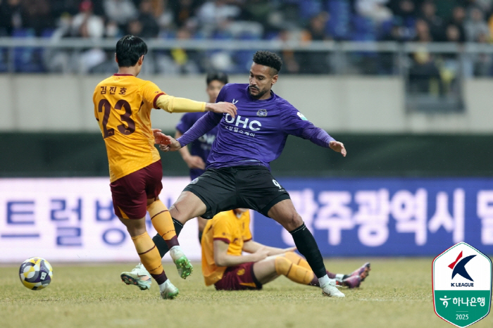 '모따? 우린 아사니! 해결사 본능 대폭발' 광주, 안양전 2-1 역전승…