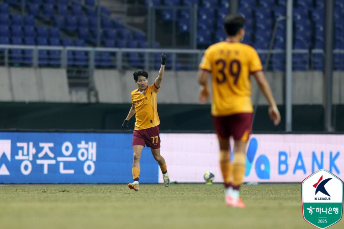 '모따? 우린 아사니! 해결사 본능 대폭발' 광주, 안양전 2-1 역전승…