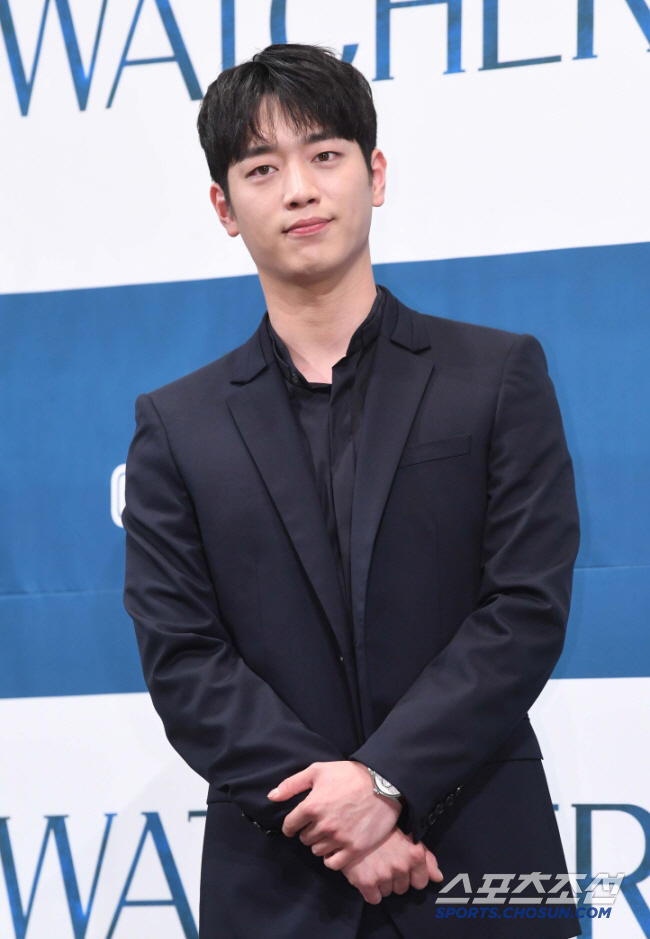 서강준, 학폭 터졌는데…진기주와 키스하고 직진?('언더커버')