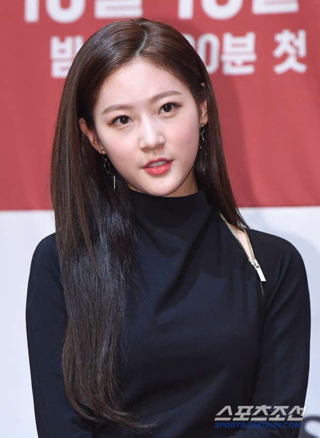 "故 김새론, 국민들에 용서 못 받아…연예인도 빚 갚기 힘들다" 박정수의…