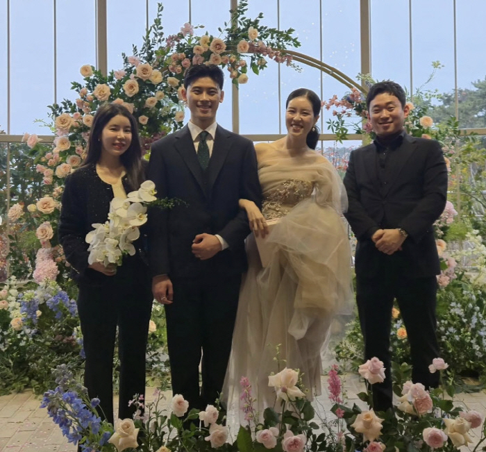 '혼전임신' 10기 현숙, 결혼식에서 젠더리빌 파티까지…화려한 현장 공개