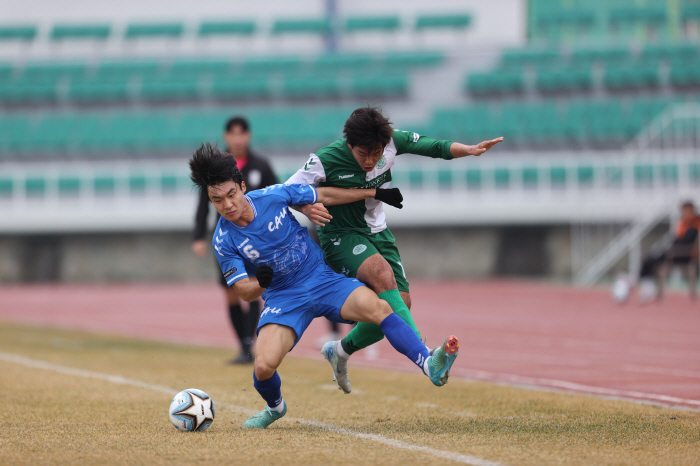 [대학축구]'한승용 극장 헤더골' 건국대, 연장 끝 중앙대 3-1로 잡고…