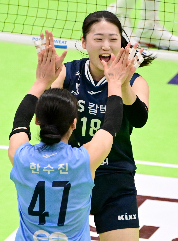 '1920일간 계속된 악몽 끊었다' GS칼텍스, 현대건설 잡고 수원 15…