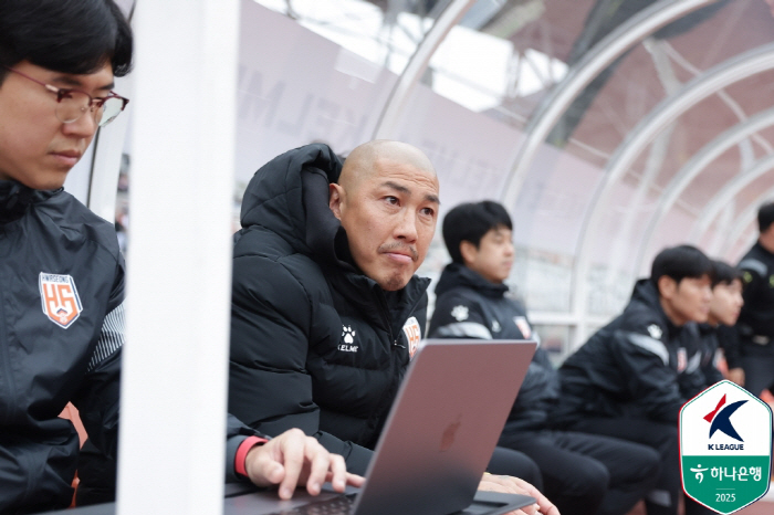 차두리의 화성FC, '역사적 홈경기' 창단 첫 득점→첫 승점…경남FC, …