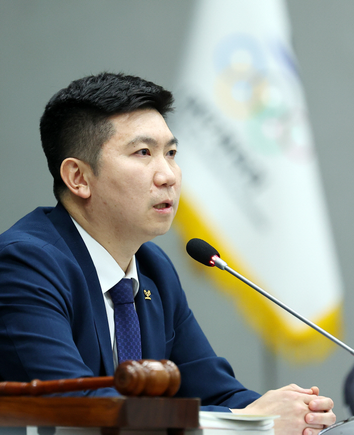 "여성X신선한 인사 염두...장흥인재개발원 가장 중요" 유승민 대한체육회…