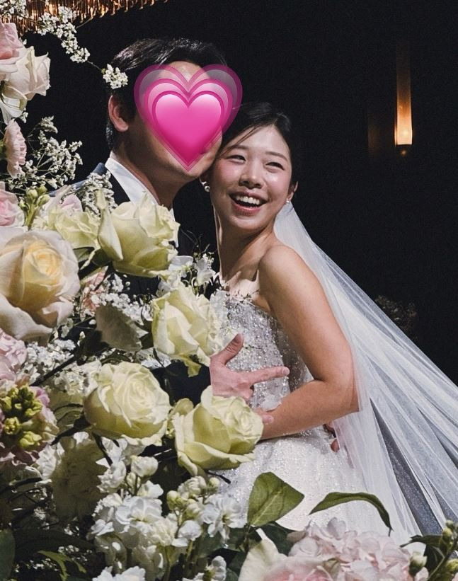 [전문] 유튜버 쓰복만, 깜짝 결혼 발표 "모자란 나를 품어준 사람"