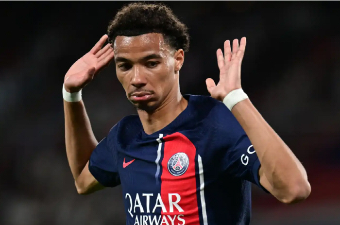 PSG, 아이고 배 아파...'250억 매각' 망한 유망주가 1년 만에 …