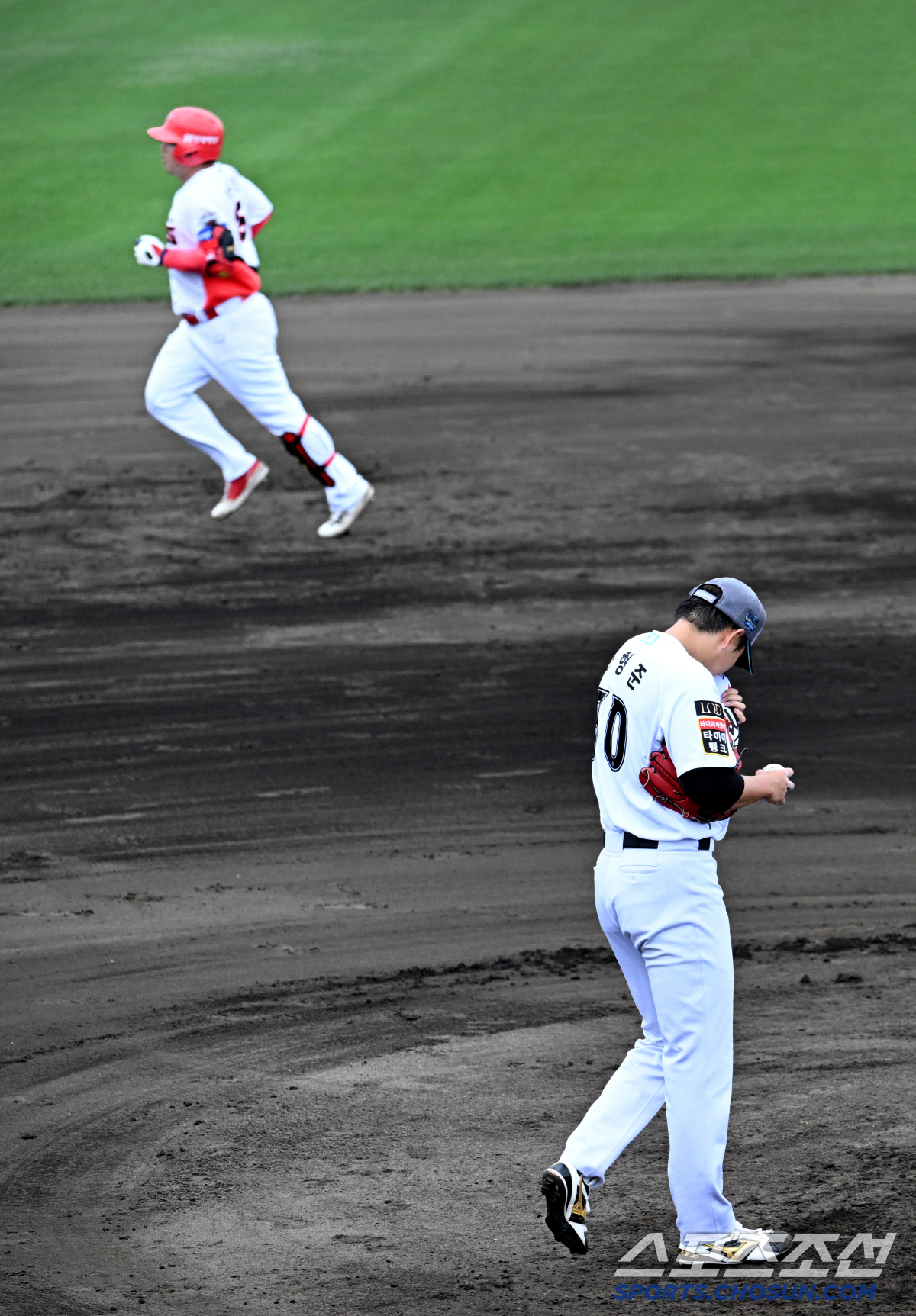 "내 투심 알고도 땅볼." 13승 FA가 떠났는데 여전히 우승후보인 이유…