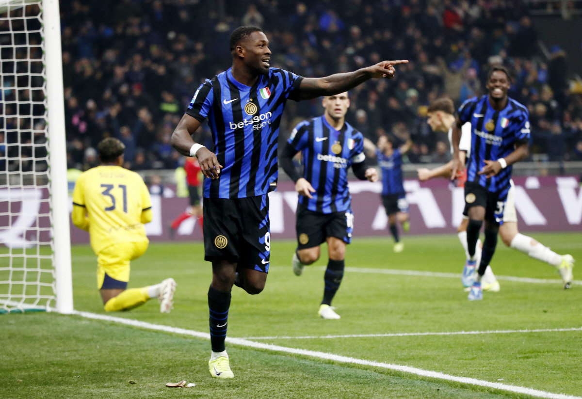 정말 가능해? 伊 세리에A, 美서 정규시즌 경기 추진...MLB-NFL처…