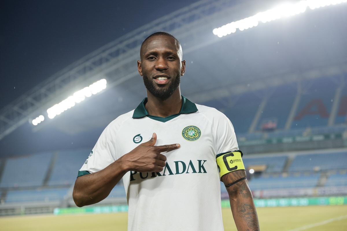 '멀티골로 광주 첫 승' 미친 왼발 아사니, K리그1 3라운드 MVP 선…