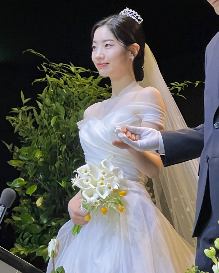 트와이스 다현 "결혼해요"...순백 웨딩드레스 입은 '3월의 신부'