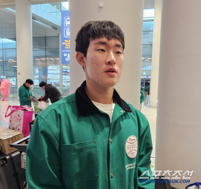 감독도 깜짝 놀란 19세 신인 타격 재능, 유격수→3루수 포변...'좌타…