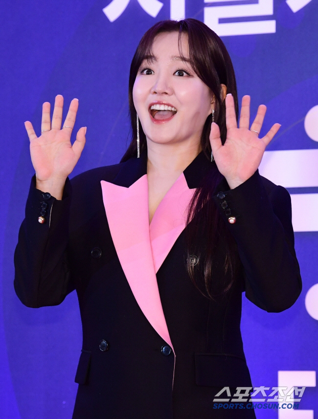 '37세' 윤하 품절녀 된다..직접 결혼 발표 "든든한 짝 만났다"(전문…