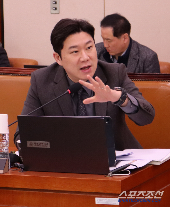 '사격황제'진종오 의원→'탁구영웅'유승민 회장"스포츠공정위X인권교육X태릉…