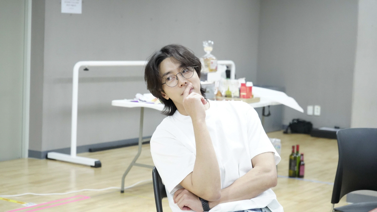 '이상해 며느리' 김윤지 '비기닝' 韓초연으로 연극 데뷔..열정 넘치는 …