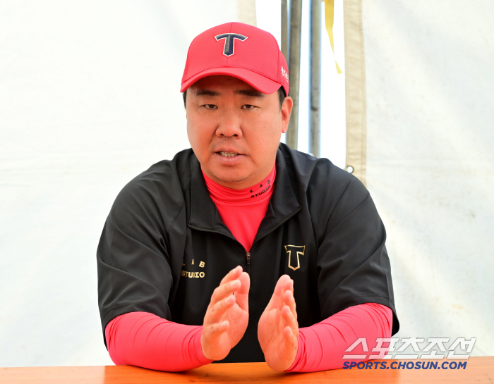 4수 성공한 FA.  2루수→1루수→올핸 좌익수로 행동반경 확장. 멀티 …