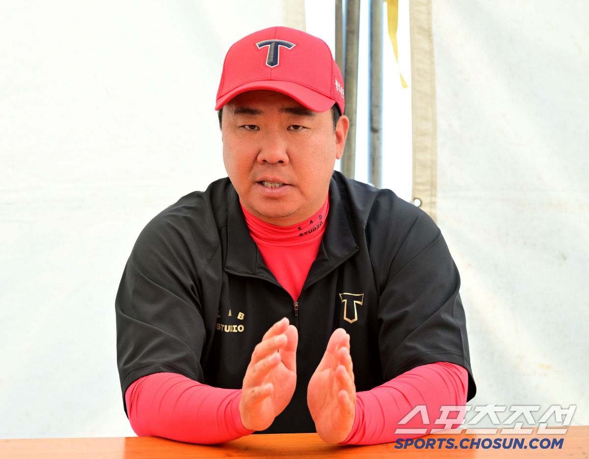 4수 성공한 FA.  2루수→1루수→올핸 좌익수로 행동반경 확장. 멀티 …