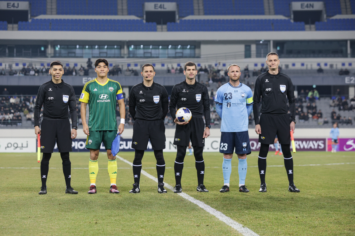 [현장리뷰]전북, 너마저…ACL2 시드니에 0대2 완패 'K리그 전멸 위…