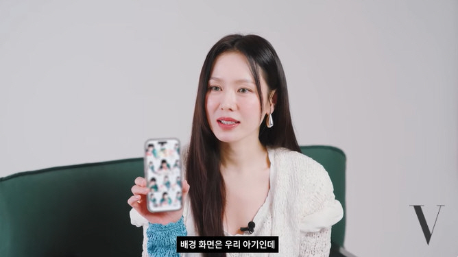 현빈♥손예진 아들, 슬쩍 봐도 잘생겼네…사진만 봐도 꿀 뚝뚝 떨어지는 엄마