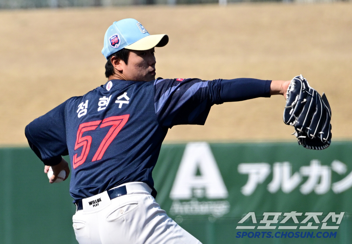 '올 시즌 결과로 보여줘' 롯데 정현수와 이민석 반긴 지바 롯데 쿠로키 …
