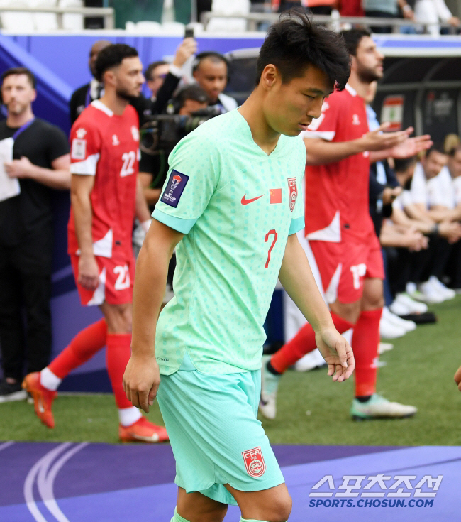 "이기면 본선이다!!" 불타오르는 '중국몽'…호주전 입장권 15분 만에 …