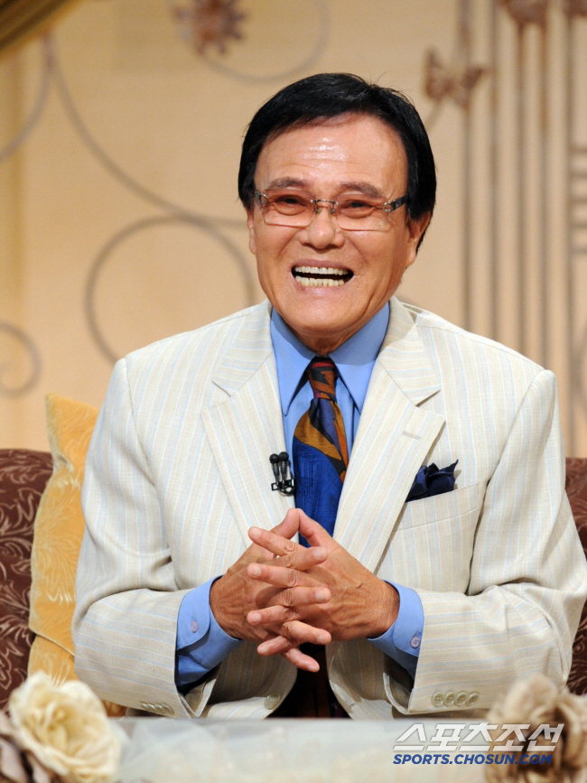 "코미디계 전설" NBC서 한국까지 빛낸 자니윤 5주기, 여전히 그리운 …