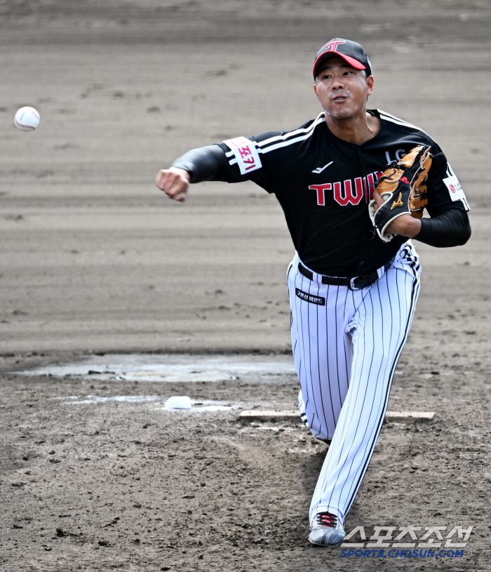 '미국에서 배운 간절함도 헛되이...' 볼넷→폭투→폭투→볼넷. 157km…