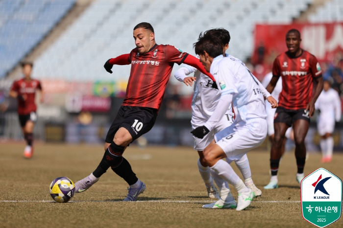 [K리그2 종합]"'원정 부산'은 과학" 부천 2-0 꺾고 3경기만에 '…